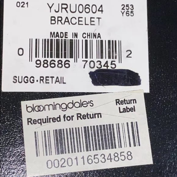 JUICY COUTURE GOLD CHERRIES CHARM BRACELET - Picture 6 of 6